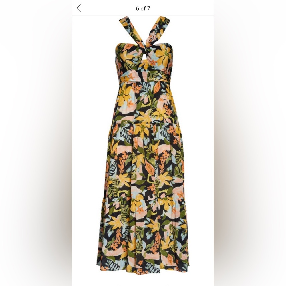 Starlee Floral Tiered Ruffle V-Neck Dress - Medium